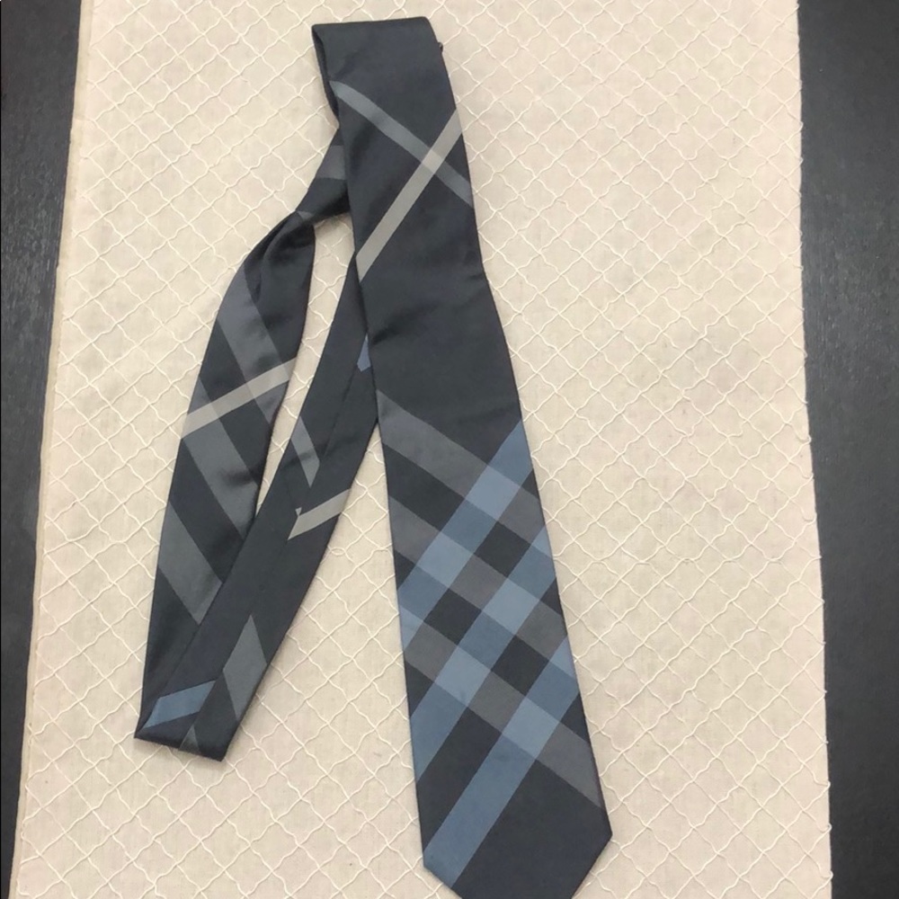 Mens tie